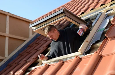 Pose de fenêtres de toit Velux à Bévenais